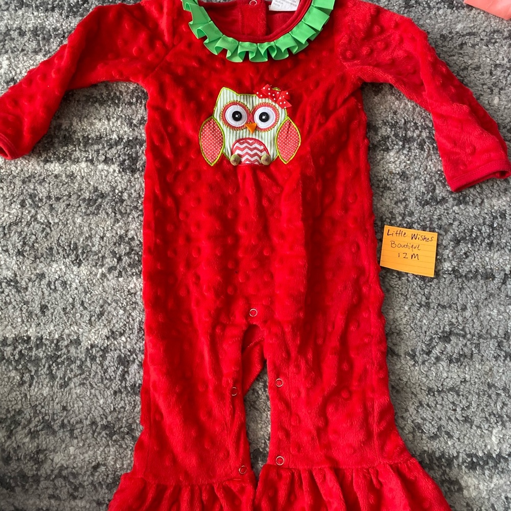 BOUTIQUE XMAS OUTFIT 12m